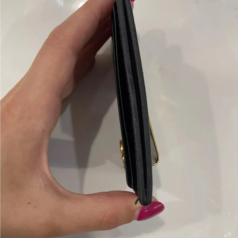 Gucci Black Card Holder with Gold Logo & Money Clip - Picture 4 of 6